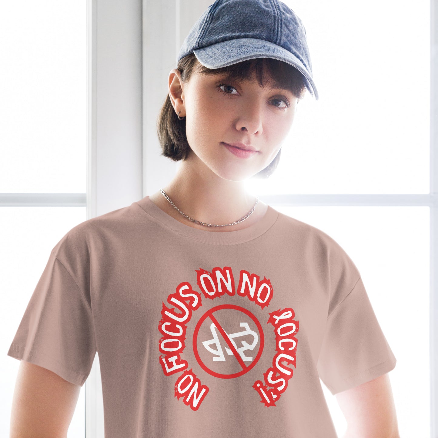 HTK NO LOCUS' Women’s crop top - Red with White Locust