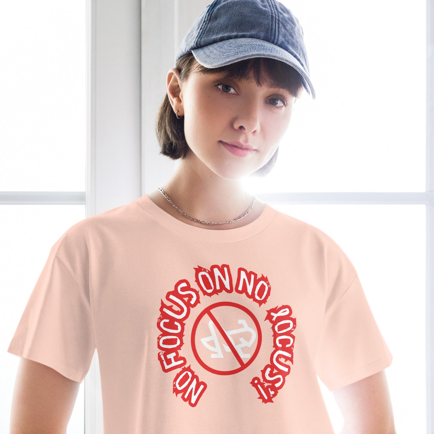 HTK NO LOCUS' Women’s crop top - Red with White Locust